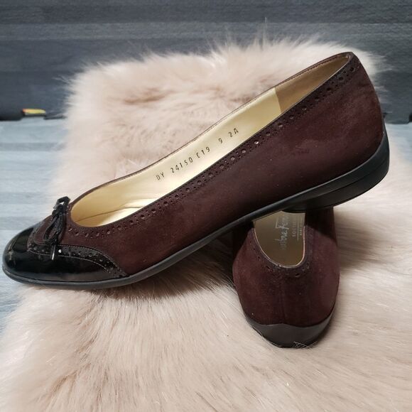 Salvatore Ferragamo Boutique wing tip flats - Picture 4 of 9